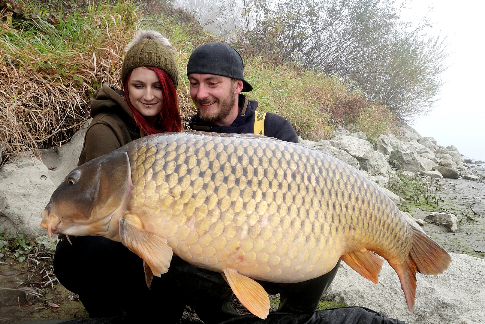 Daniel Theinschnack und Svenja Peer beangeln mit Naturebaits Boilies erfolgreich einen Altarm der Donau auf Karpfen in Österreich
