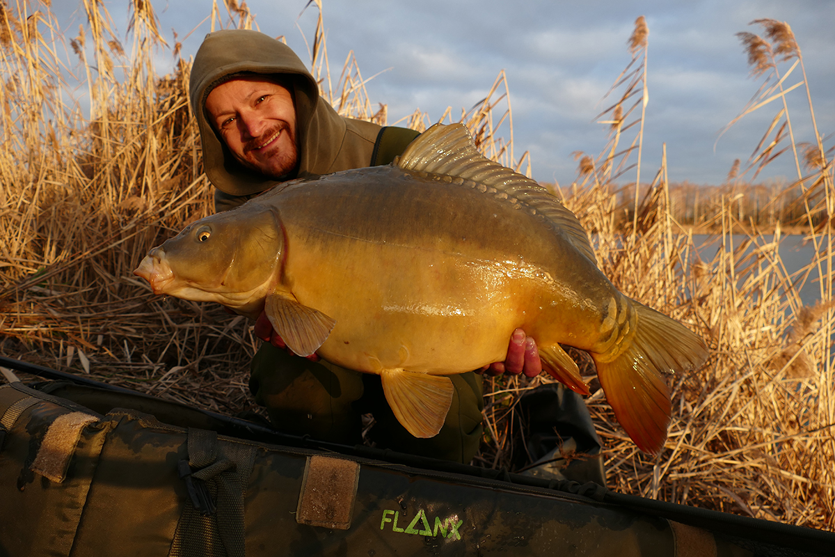 Chris Ackermann fängt konstant Karpfen mit Naturebaits Groundbait und Boilies im Winter