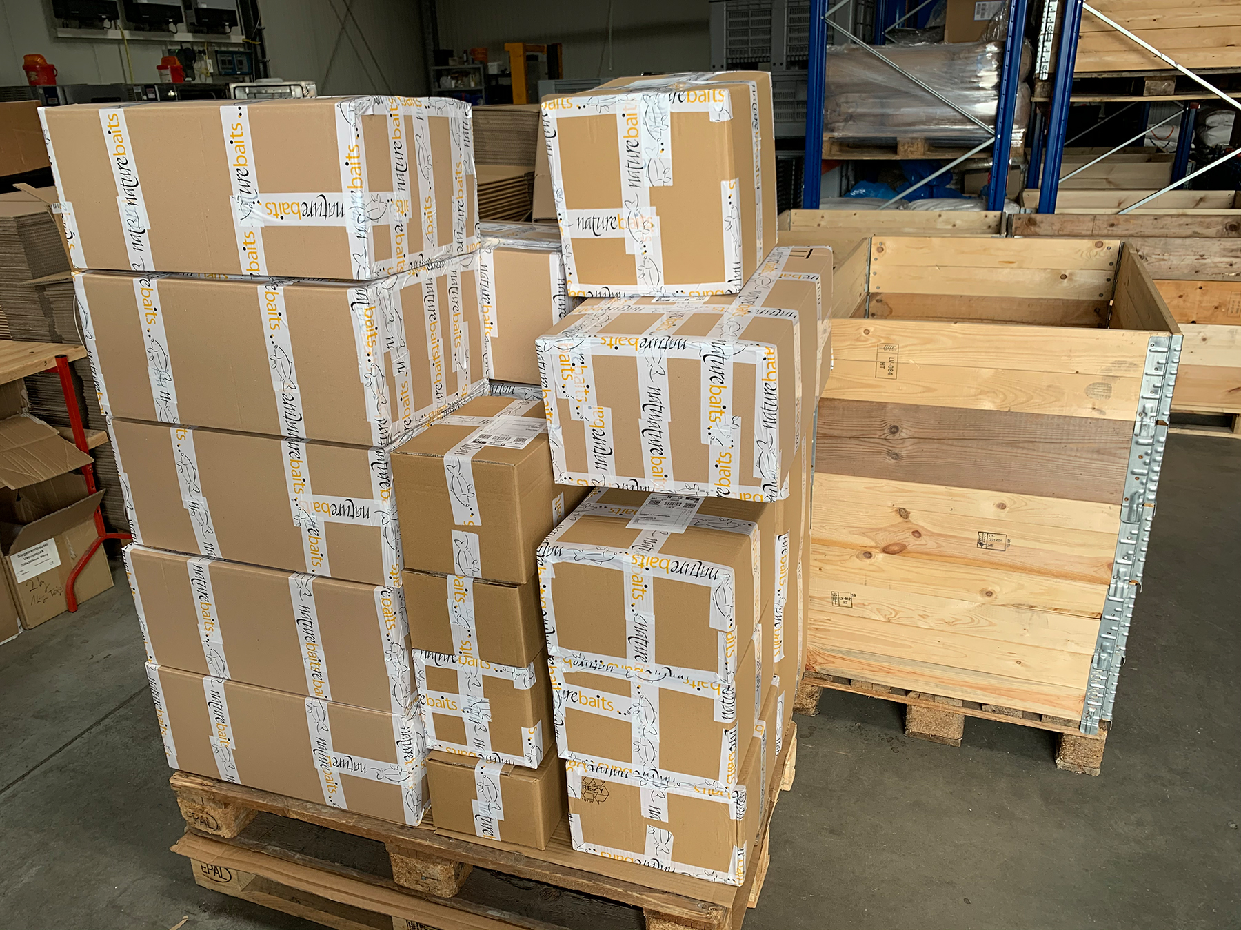 Paketshops schließen, Zustellungen müssen während der Corona Krise zuhause angenommen werden.